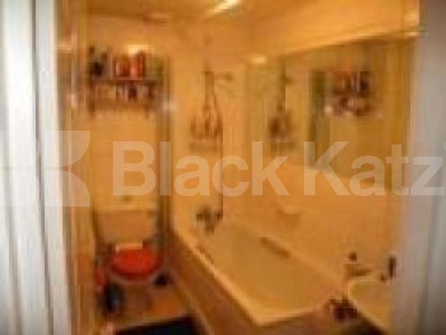 			VIEWINGS HIGHLY RECOMMENDED, 2 Bedroom, 1 bath, 1 reception Flat			 MANSFIELD ROAD, BELSIZE/HAMPSTEAD HEATH